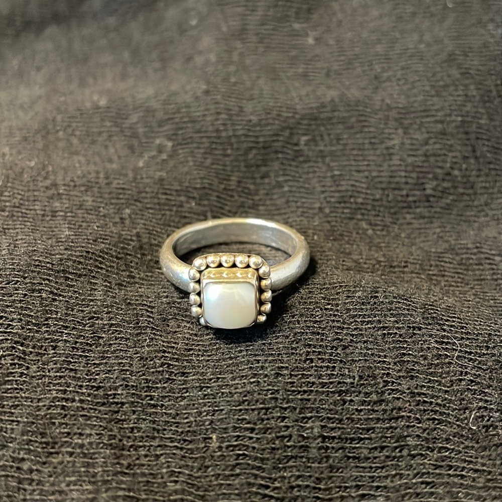 Sterling silver Silpada pearl ring